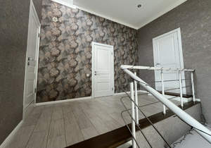 Дом 254м², 2-этажный, участок 10 сот.