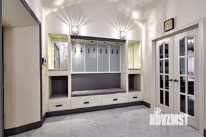 Дом 460м², 3-этажный, участок 9 сот.