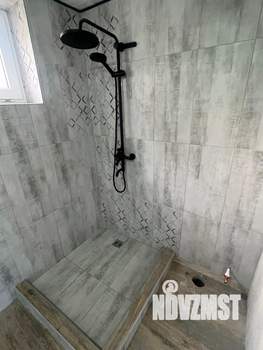 Дом 30м², 2-этажный, участок 8 сот.