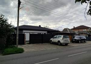 Дом 216м², 1-этажный, участок 6 сот.