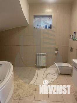 Дом 110м², 2-этажный, участок 4 сот.