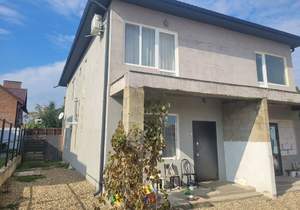 Дом 240м², 2-этажный, участок 5 сот.