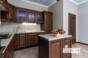 Дом 331м², 2-этажный, участок 13 сот.