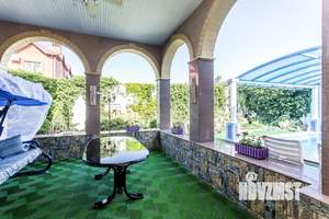 Дом 480м², 3-этажный, участок 10 сот.