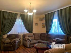 Дом 190м², 2-этажный, участок 2 сот.