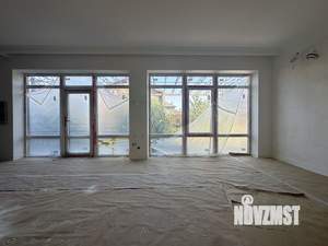 Дом 206м², 2-этажный, участок 11 сот.