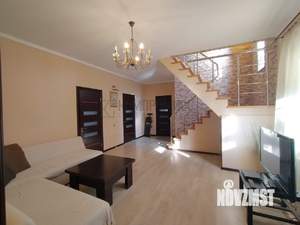 Дом 128м², 2-этажный, участок 5 сот.