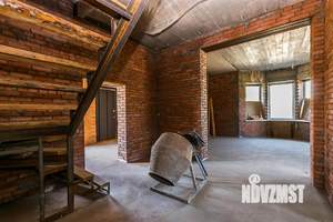 Дом 232м², 2-этажный, участок 8 сот.