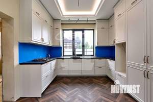 Дом 260м², 2-этажный, участок 9 сот.