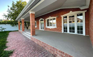 Дом 277м², 2-этажный, участок 8 сот.