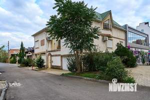 Дом 400м², 3-этажный, участок 3 сот.