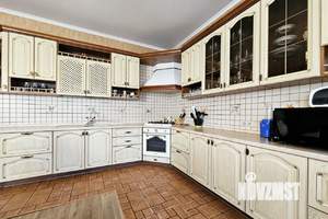 Дом 180м², 2-этажный, участок 6 сот.