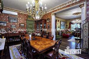 Дом 600м², 2-этажный, участок 30 сот.