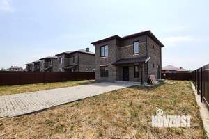 Дом 122м², 2-этажный, участок 4 сот.