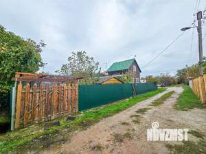 Дом 60м², 2-этажный, участок 6 сот.