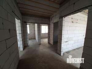 Дом 100м², 2-этажный, участок 3 сот.