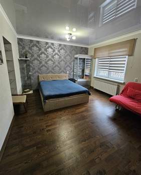 Дом 200м², 2-этажный, участок 6 сот.