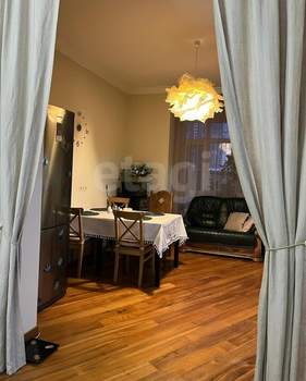 Дом 185м², 2-этажный, участок 10 сот.