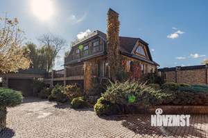 Дом 430м², 3-этажный, участок 40 сот.