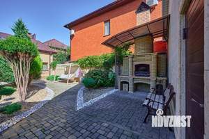 Дом 197м², 3-этажный, участок 6 сот.