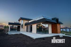 Дом 200м², 2-этажный, участок 8 сот.