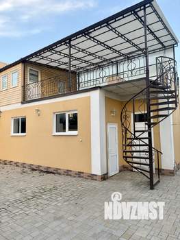 Дом 334м², 3-этажный, участок 7 сот.