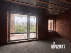 Дом 183м², 2-этажный, участок 4 сот.