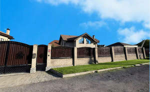 Дом 146м², 2-этажный, участок 4 сот.