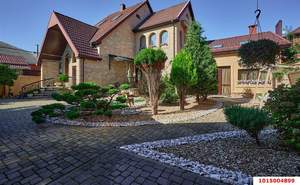 Дом 197м², 3-этажный, участок 6 сот.