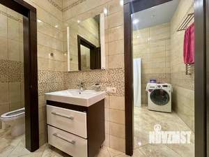 Дом 356м², 2-этажный, участок 10 сот.