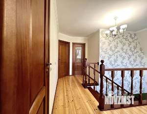 Дом 120м², 2-этажный, участок 4 сот.