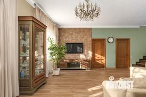 Дом 300м², 3-этажный, участок 7 сот.