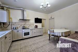 Дом 76м², 2-этажный, участок 8 сот.