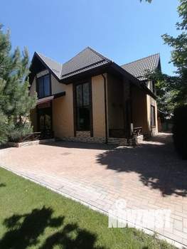 Дом 202м², 2-этажный, участок 5 сот.