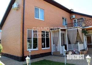 Дом 424м², 2-этажный, участок 8 сот.