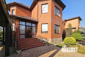 Дом 180м², 2-этажный, участок 6 сот.