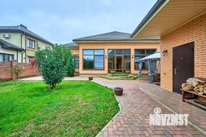 Дом 229м², 1-этажный, участок 7 сот.