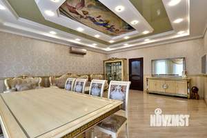 Дом 280м², 2-этажный, участок 5 сот.