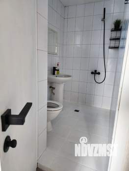 Дом 190м², 2-этажный, участок 8 сот.