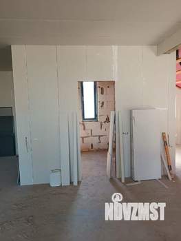 Дом 233м², 2-этажный, участок 4 сот.