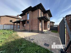 Дом 210м², 2-этажный, участок 5 сот.