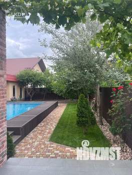 Дом 220м², 2-этажный, участок 6 сот.