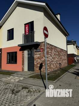 Таунхаус 115м², 2-этажный, участок 1 сот.