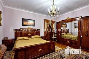 Дом 700м², 2-этажный, участок 14 сот.