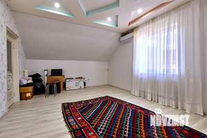 Дом 134м², 2-этажный, участок 4 сот.