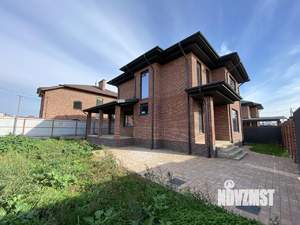 Коттедж 210м², 2-этажный, участок 5 сот.