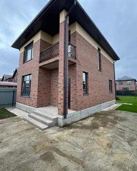 Дом 140м², 2-этажный, участок 4 сот.