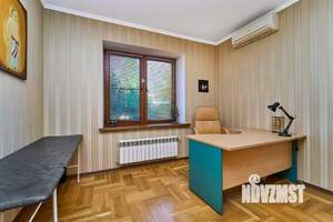 Дом 294м², 2-этажный, участок 8 сот.