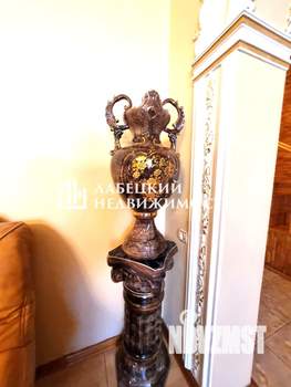 Дом 289м², 2-этажный, участок 4 сот.