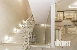 Дом 240м², 3-этажный, участок 5 сот.